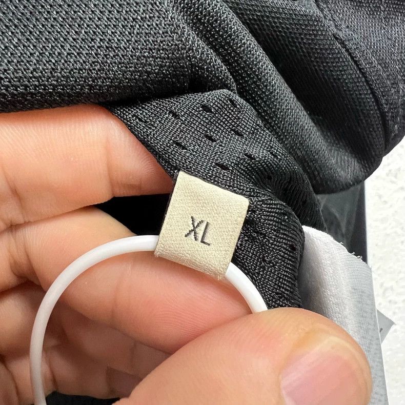Gucci Gucci Black Monogram Half-Zip Jacket-yf Size US XL / EU 56 / 4 - 5 Thumbnail