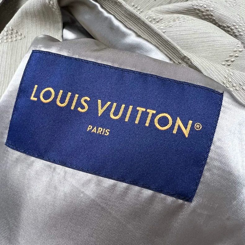 Louis Vuitton Louis Vuitton Monogram Pearl Button Jacket-yf Size US L / EU 52-54 / 3 - 3 Thumbnail