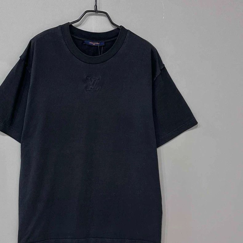 Louis Vuitton Louis Vuitton Black Logo Short Sleeve T-shirt-yf Size US L / EU 52-54 / 3 - 2 Thumbnail