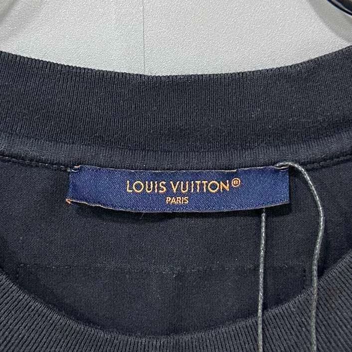 Louis Vuitton Louis Vuitton Black Logo Short Sleeve T-shirt-yf Size US L / EU 52-54 / 3 - 5 Thumbnail