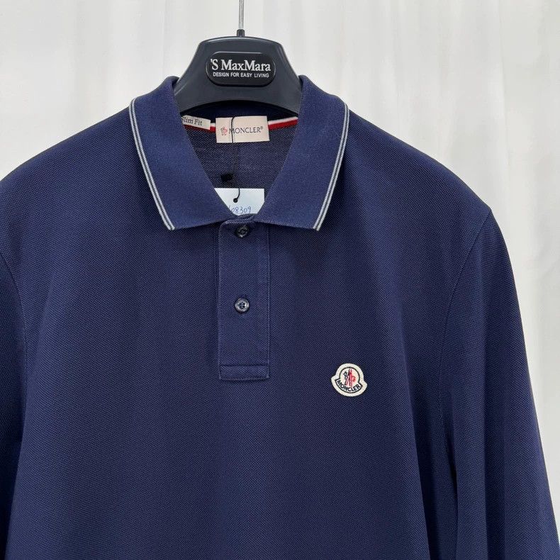 Moncler Moncler Embroidered Logo Long Sleeve Polo-yf Size US L / EU 52-54 / 3 - 3 Thumbnail