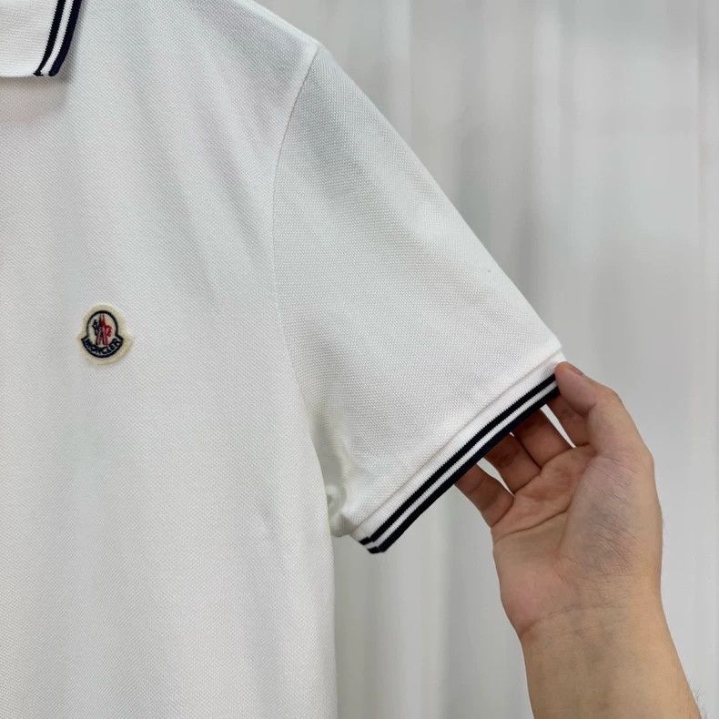 Moncler Moncler Embroidered Logo Polo Shirt-yf Size US S / EU 44-46 / 1 - 4 Thumbnail
