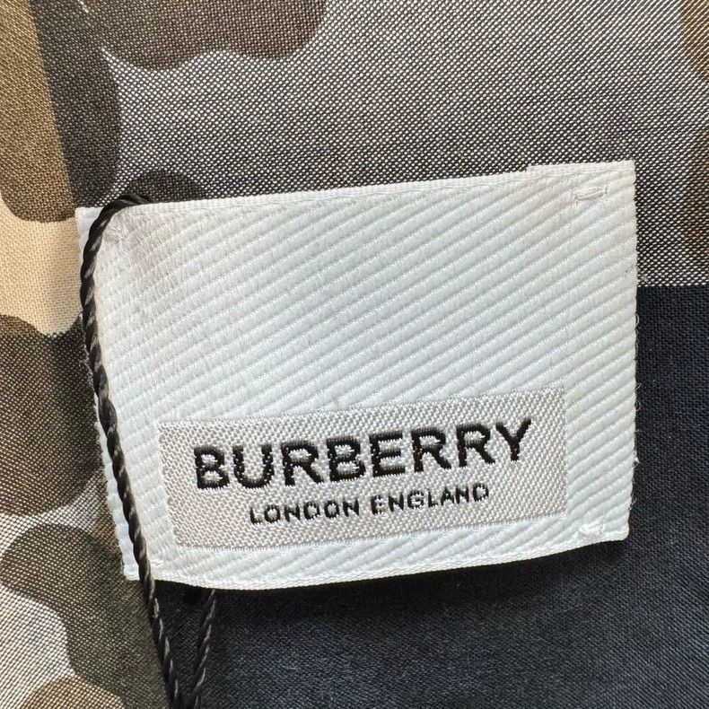 Burberry Burberry Camouflage Plaid Long Sleeve Shirt-yf Size US L / EU 52-54 / 3 - 5 Thumbnail
