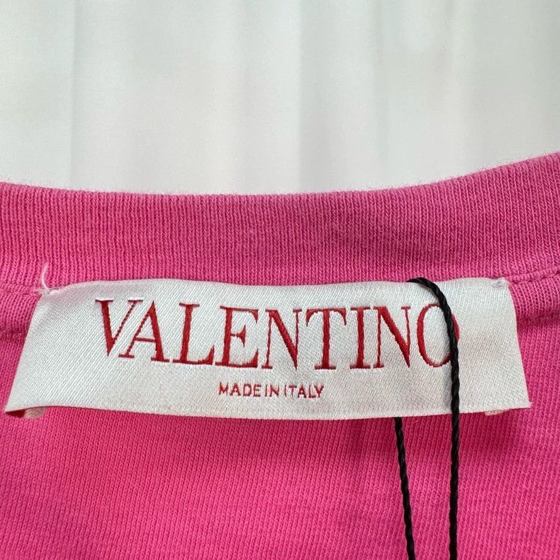 Valentino Valentino Embossed Logo Short Sleeve T-shirt-yf Size US M / EU 48-50 / 2 - 5 Thumbnail