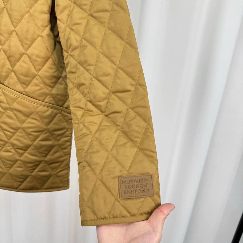 Burberry Burberry Quilted Gold Button Coat-yf Size US M / EU 48-50 / 2 - 4 Thumbnail