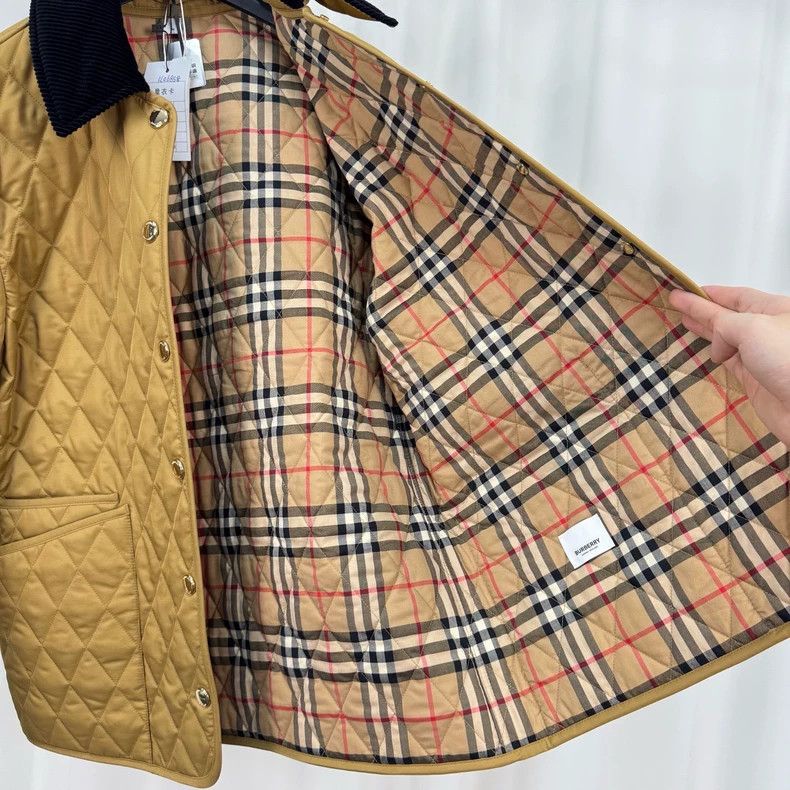 Burberry Burberry Quilted Gold Button Coat-yf Size US M / EU 48-50 / 2 - 5 Thumbnail