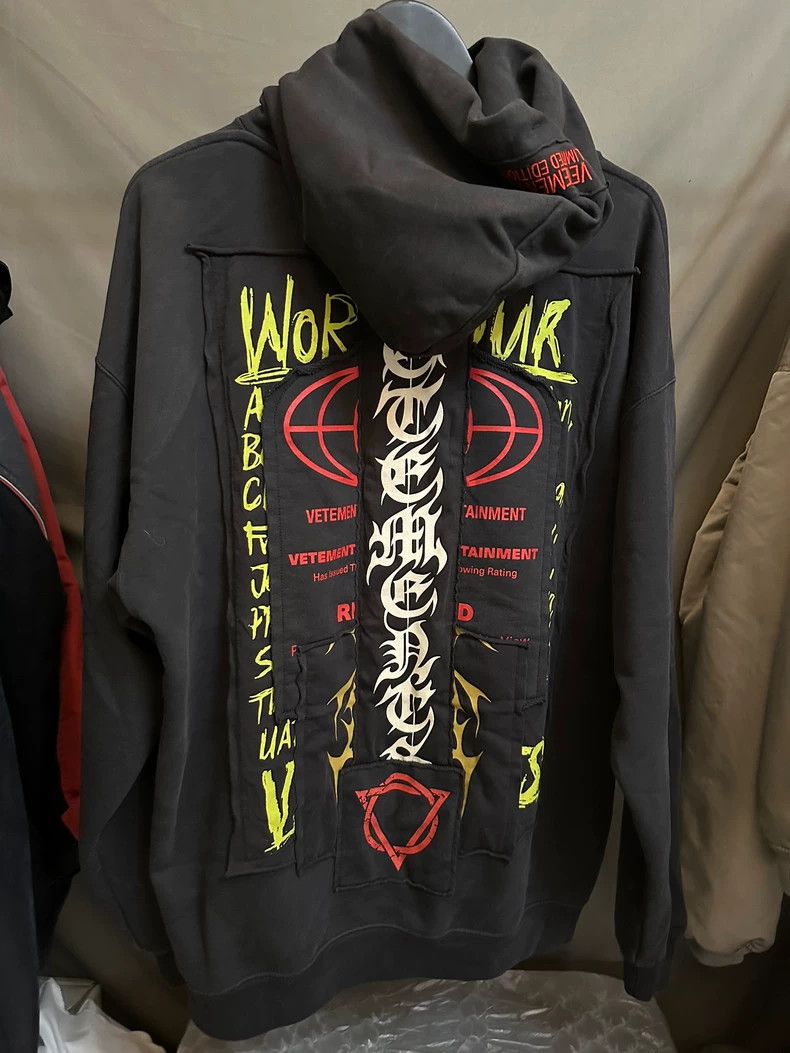 Vetements Patchwork Graphic Hoodie-yf
