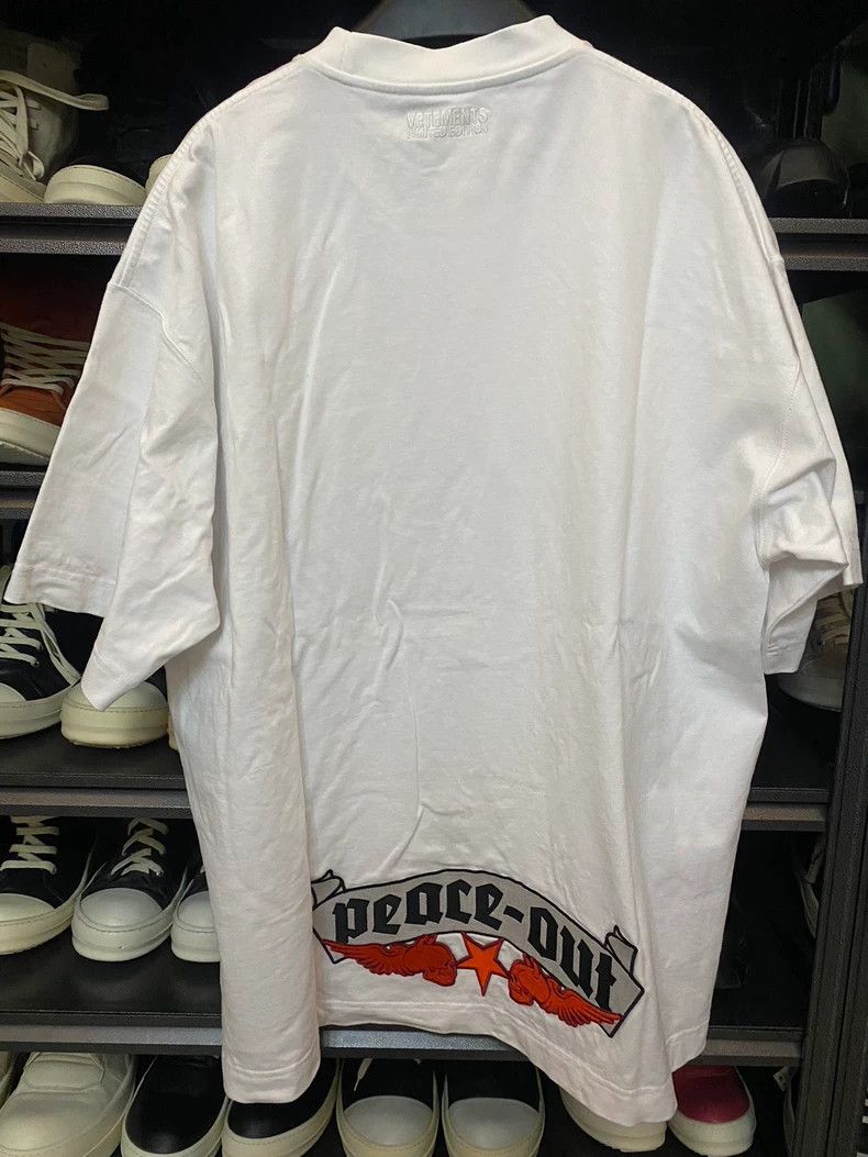Vetements Vetements Embroidered Short Sleeve T-Shirt-yf Size US M / EU 48-50 / 2 - 3 Thumbnail
