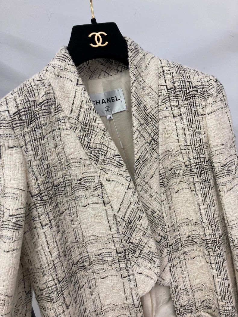 Chanel Chanel Gold Thread Plaid Jacket - dmc Size US M / EU 48-50 / 2 - 2 Thumbnail