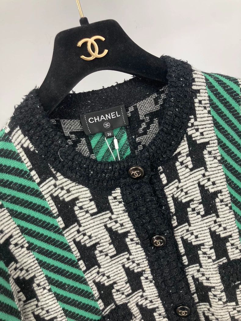 Chanel Chanel 24A Houndstooth Contrast Jacket - dmc Size US S / EU 44-46 / 1 - 3 Thumbnail