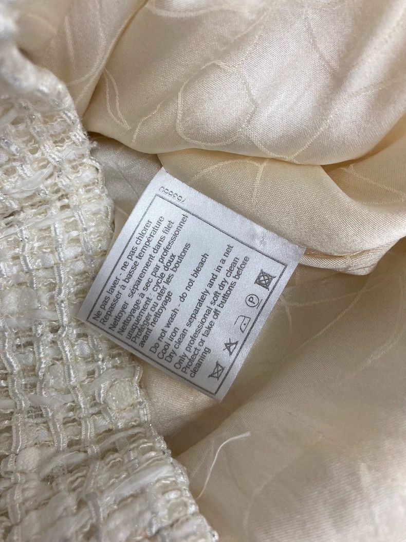 Chanel Chanel White Tweed Jacket - dmc Size US M / EU 48-50 / 2 - 6 Thumbnail