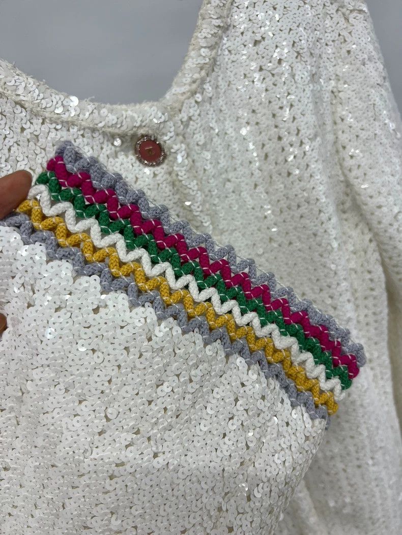 Chanel Chanel 22S White Sequin Back V Jacket - dmc Size US L / EU 52-54 / 3 - 3 Thumbnail