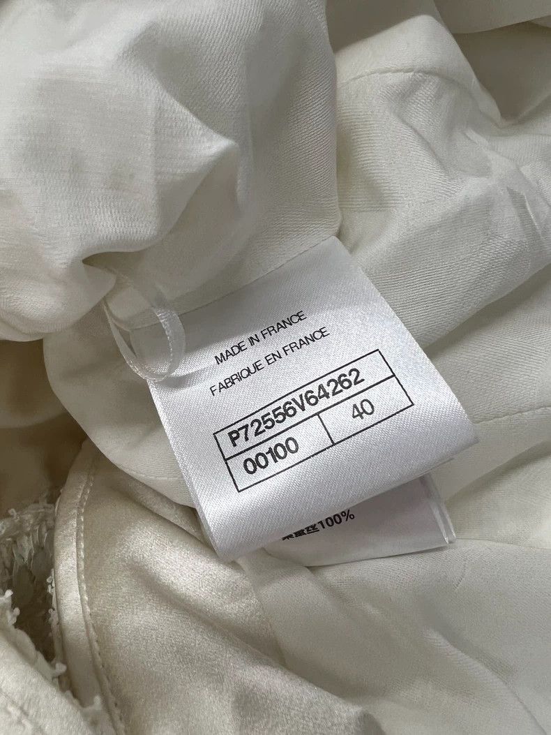 Chanel Chanel 22S White Sequin Back V Jacket - dmc Size US L / EU 52-54 / 3 - 5 Thumbnail