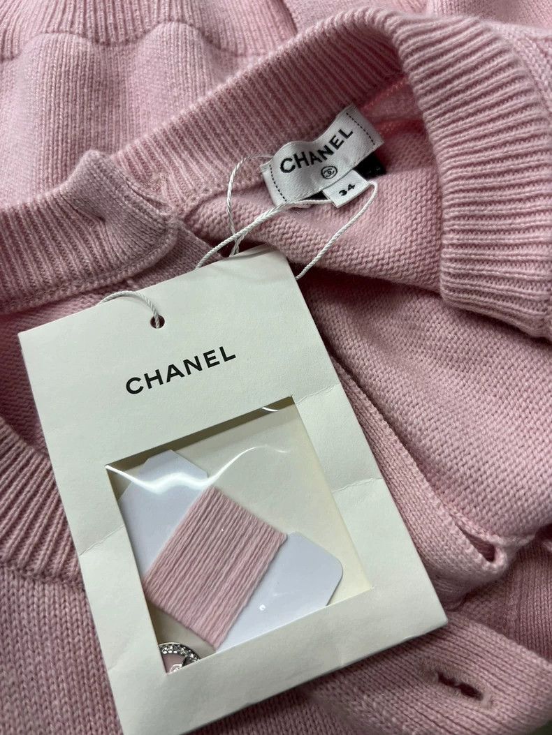 Chanel Chanel 25S Pink Cashmere Cardigan - dmc Size US XS / EU 42 / 0 - 3 Thumbnail