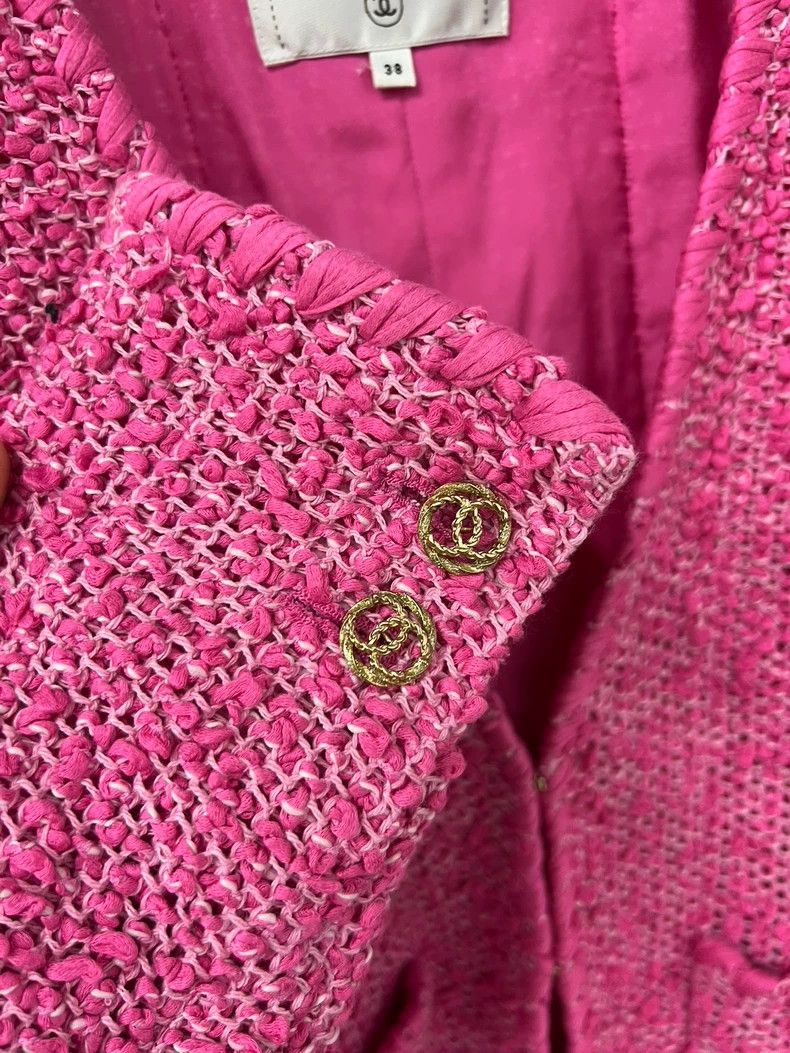 Chanel Chanel Pink V-Neck Knit Jacket - dmc Size US M / EU 48-50 / 2 - 4 Thumbnail