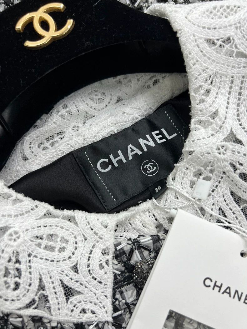 Chanel Chanel Beaded Lace Trim Tweed Jacket - dmc Size US S / EU 44-46 / 1 - 5 Thumbnail