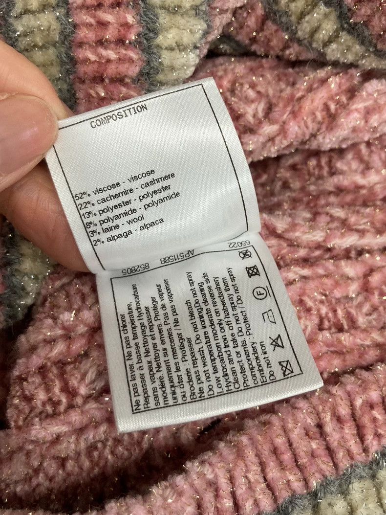 Chanel Chanel 22B Pink V-Neck Knit Top - dmc Size US XS / EU 42 / 0 - 6 Thumbnail