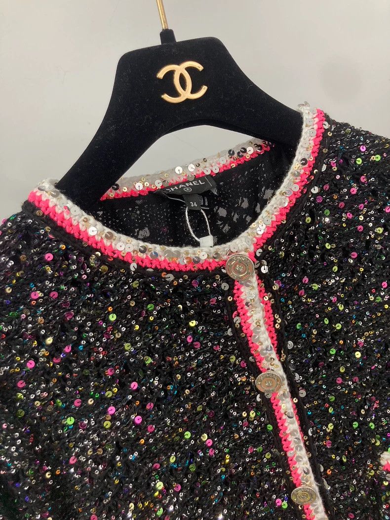 Chanel Chanel 24C Black Sequin Cardigan - dmc Size US XS / EU 42 / 0 - 2 Thumbnail