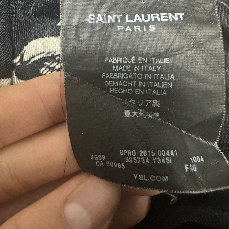 Saint Laurent Paris Saint Laurent Skull Print Silk Shirt - dmc Size US L / EU 52-54 / 3 - 5 Thumbnail