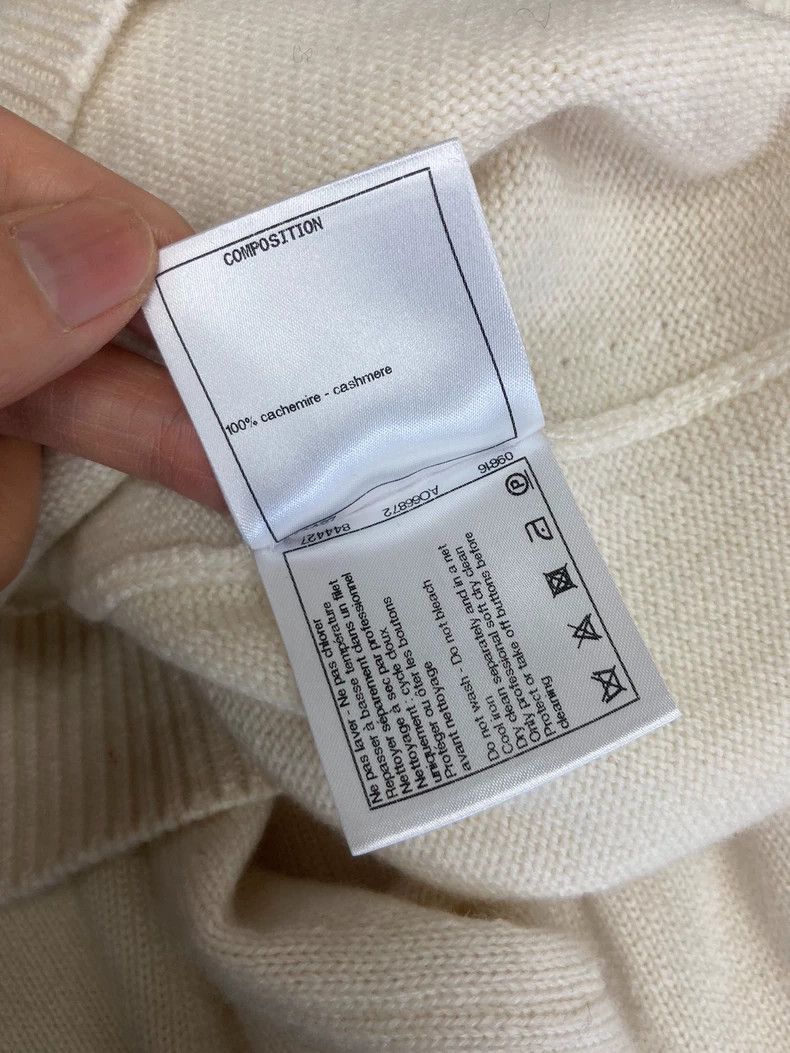 Chanel Chanel White Doll Collar Cashmere Sweater - dmc Size US M / EU 48-50 / 2 - 8 Thumbnail