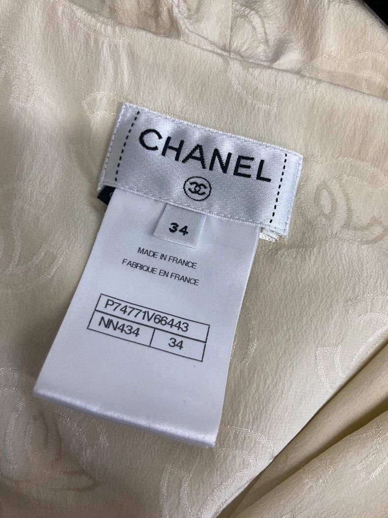Chanel Chanel 23S Logo Silk Long Sleeve Top - dmc Size US XS / EU 42 / 0 - 5 Thumbnail