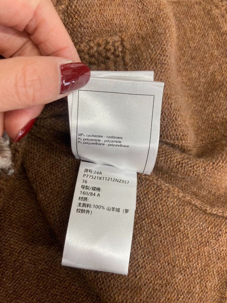 Chanel Chanel 24A Knit Cashmere Vest - dmc Size US S / EU 44-46 / 1 - 6 Thumbnail
