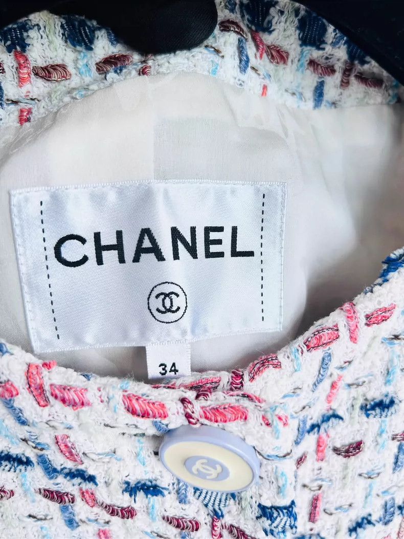 Chanel Chanel 2018 Colorful Fringe Jacket - dmc Size US M / EU 48-50 / 2 - 3 Thumbnail