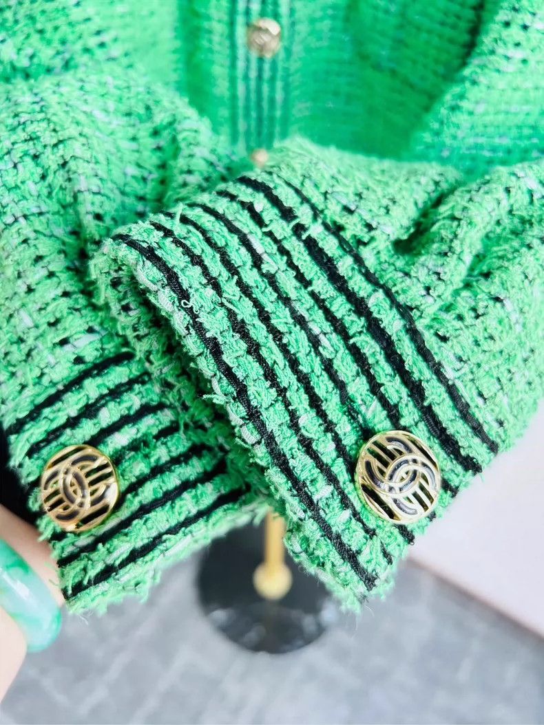 Chanel Chanel Green Tweed Loose Jacket - dmc Size US S / EU 44-46 / 1 - 2 Thumbnail