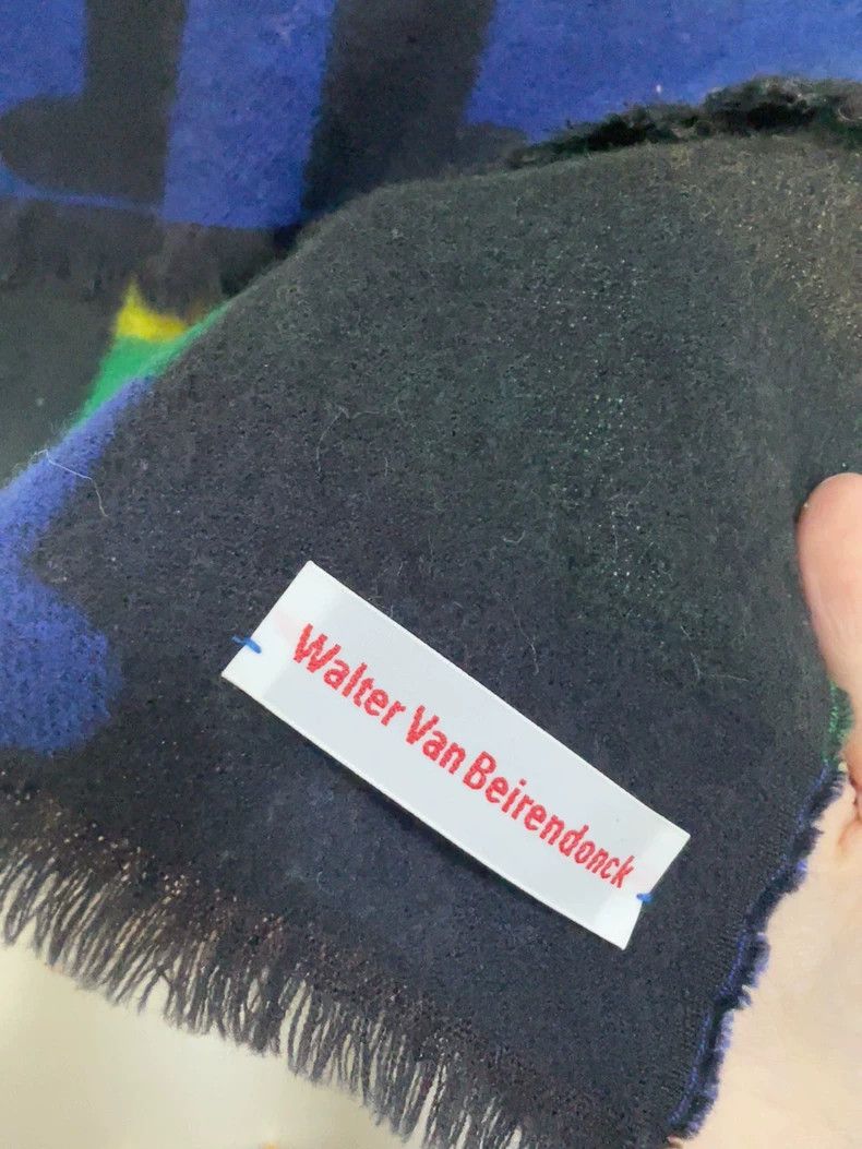 Walter Van Beirendonck Walter van Beirendonck Rainbow Alien Scarf 2023 - dmc Size ONE SIZE - 2 Thumbnail