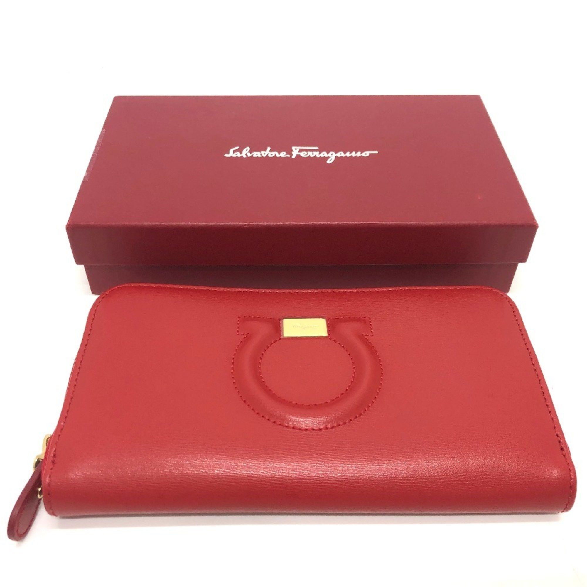 Salvatore Ferragamo Salvatore Ferragamo Gancini round zip wallet, leather, women's, red Size ONE SIZE - 15 Thumbnail
