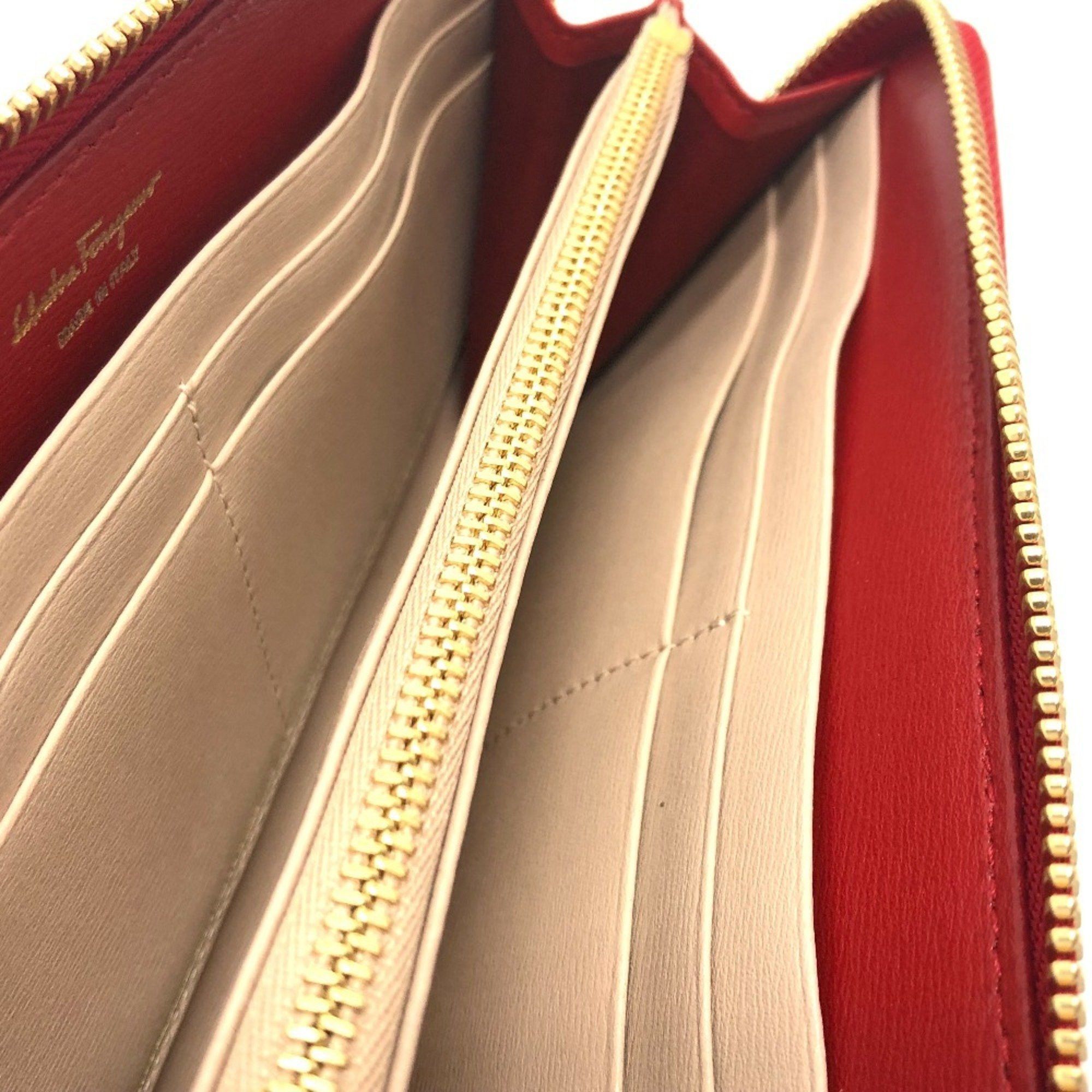 Salvatore Ferragamo Salvatore Ferragamo Gancini round zip wallet, leather, women's, red Size ONE SIZE - 11 Thumbnail