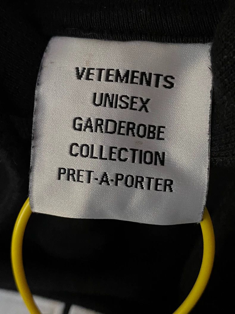 Vetements Vetements 24ss MEDIUM Logo Hoodie-yf Size US XS / EU 42 / 0 - 4 Thumbnail