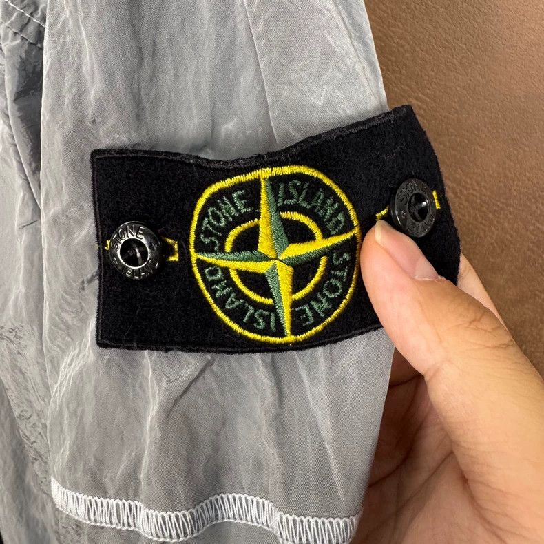 Stone Island Stone Island Silver Nylon Zip Jacket-yf Size US XL / EU 56 / 4 - 8 Thumbnail