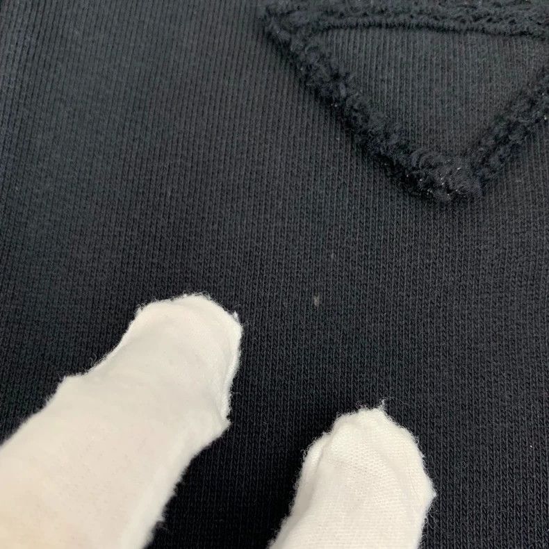 Prada Prada Black Triangle Logo Zip Hoodie-yf Size US XS / EU 42 / 0 - 9 Thumbnail