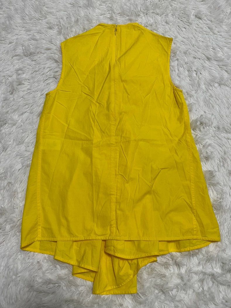 Celine Celine Yellow Sleeveless Blouse Top-yf Size US XS / EU 42 / 0 - 2 Thumbnail