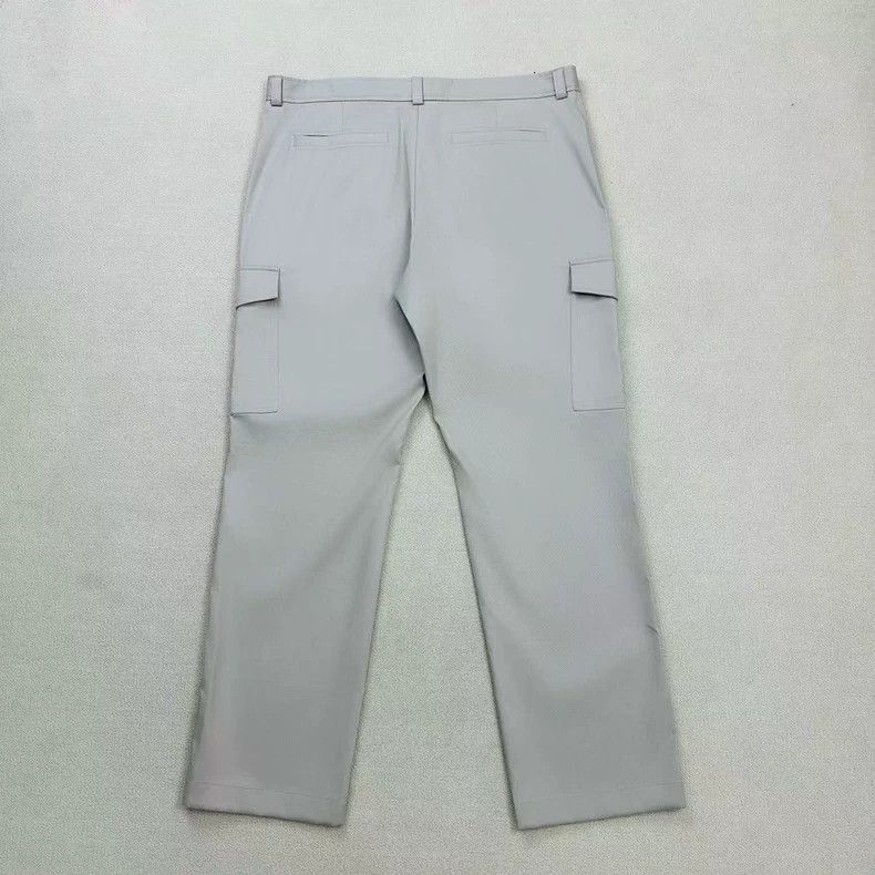Louis Vuitton Louis Vuitton SS25 Embroidered Logo Cargo Pants-yf Size US 34 / EU 50 - 2 Thumbnail