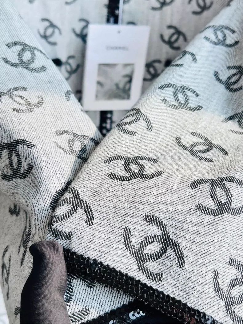 Chanel Chanel 22SS Logo Print Gray Jacket - dmc Size US S / EU 44-46 / 1 - 6 Thumbnail