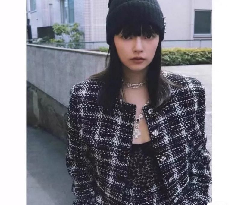Chanel Chanel 21AW Tweed Short Jacket - dmc Size US M / EU 48-50 / 2 - 8 Thumbnail