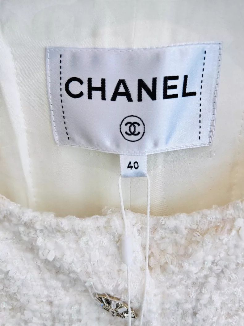 Chanel Chanel 23C Tweed Four-Pocket Jacket - dmc Size US M / EU 48-50 / 2 - 3 Thumbnail