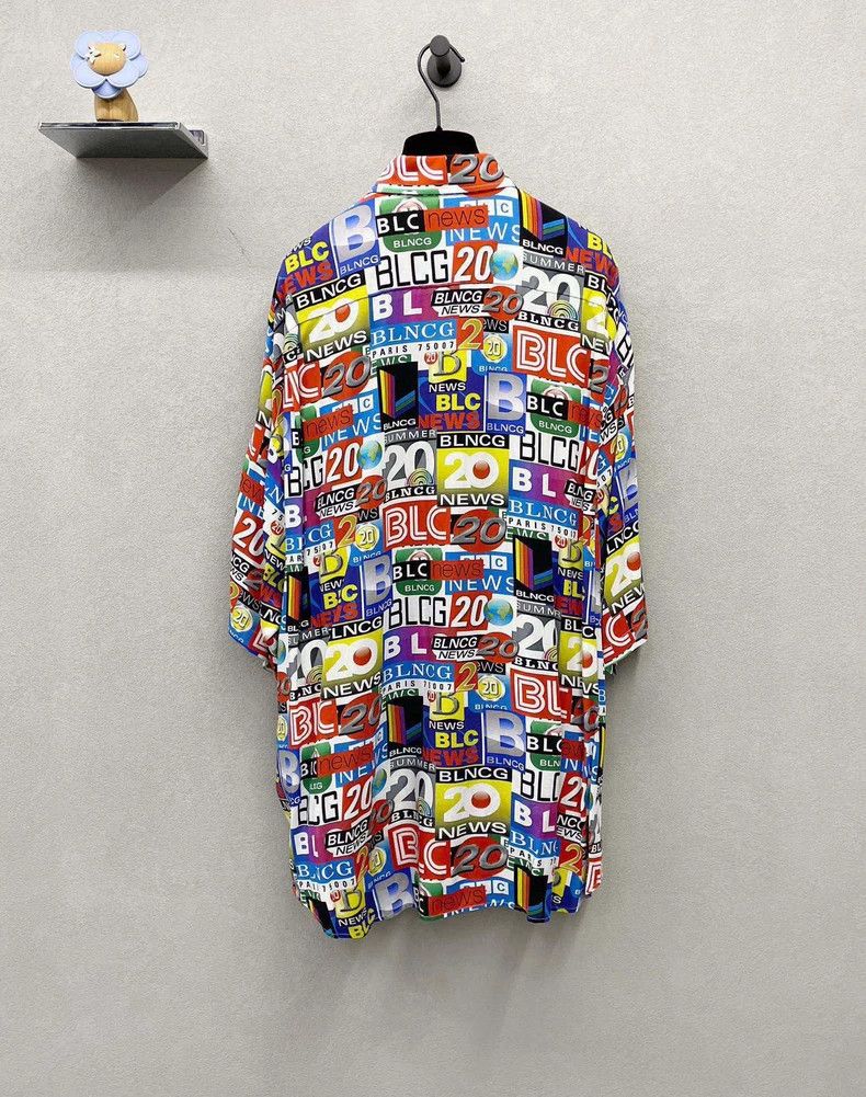 Balenciaga Balenciaga Printed Short Sleeve Shirt - dmc Size US L / EU 52-54 / 3 - 2 Thumbnail