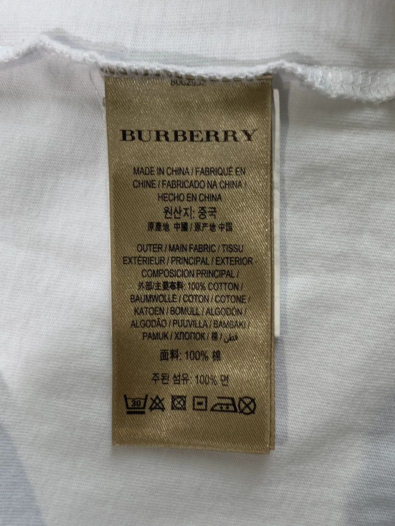 Burberry Burberry Short Sleeve Graphic T-Shirt-yf Size US XS / EU 42 / 0 - 5 Thumbnail