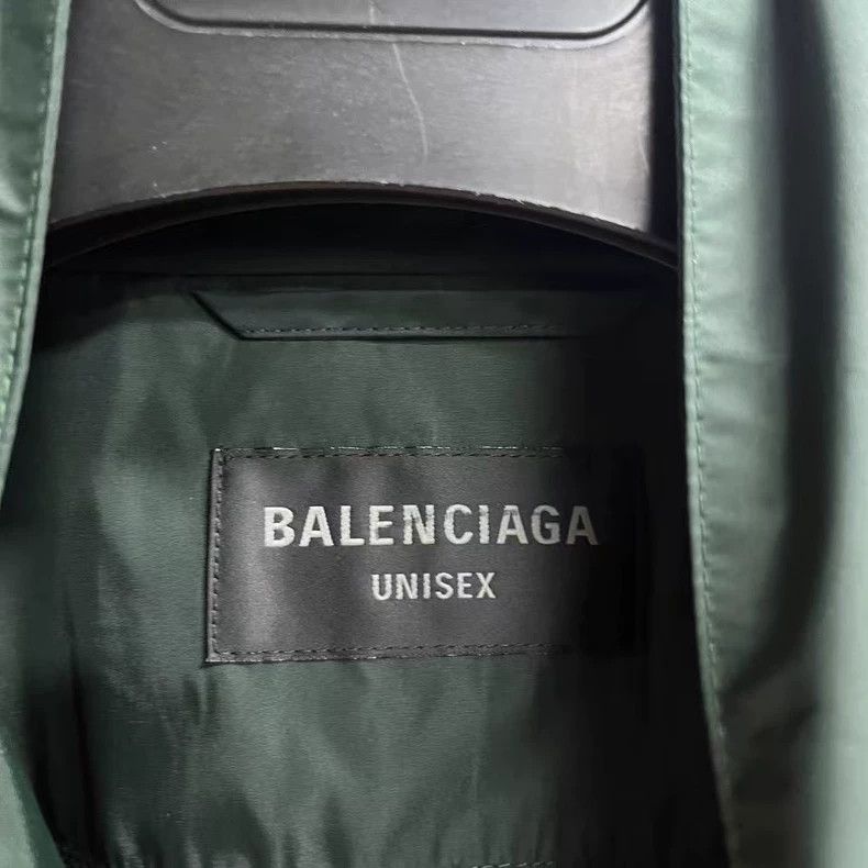 Balenciaga Balenciaga Green Logo Print Windbreaker-yf Size US S / EU 44-46 / 1 - 3 Thumbnail