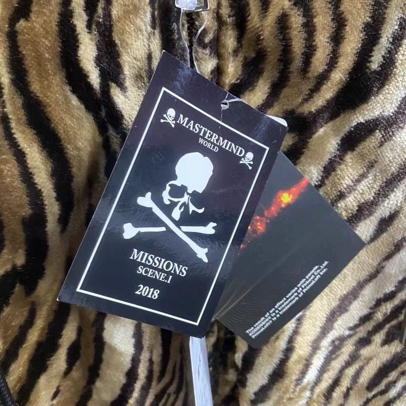 Mastermind Japan master mind japan Leopard Fur Logo Jacket-yf Size US L / EU 52-54 / 3 - 4 Thumbnail