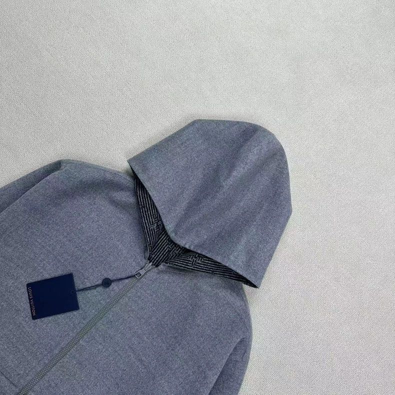 Louis Vuitton Louis Vuitton Double-sided Cashmere Hoodie-yf Size US L / EU 52-54 / 3 - 3 Thumbnail