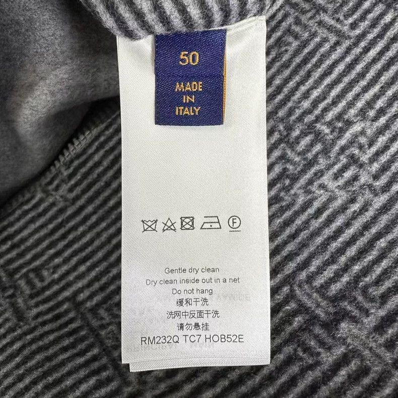 Louis Vuitton Louis Vuitton Double-sided Cashmere Hoodie-yf Size US L / EU 52-54 / 3 - 6 Thumbnail