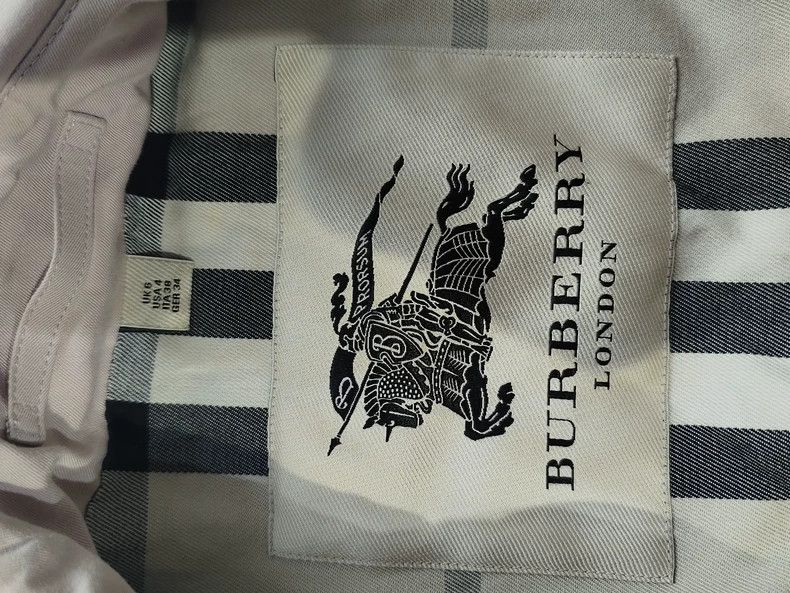 Burberry Burberry Women's Beige Trench Coat-yf Size US M / EU 48-50 / 2 - 3 Thumbnail