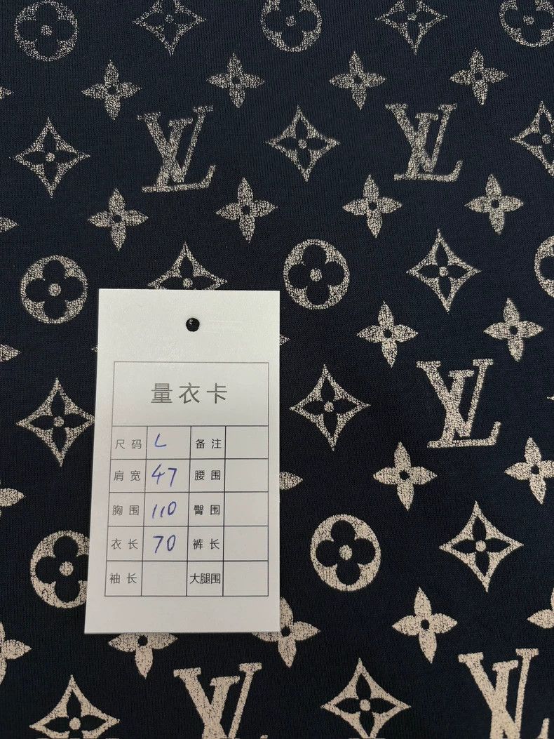 Louis Vuitton Louis Vuitton Blue Gradient Short Sleeve Tee-yf Size US L / EU 52-54 / 3 - 7 Thumbnail