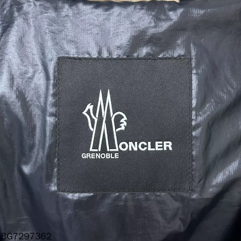 Moncler Moncler ISORNO Hooded Ski Down Jacket-yf Size US L / EU 52-54 / 3 - 6 Thumbnail