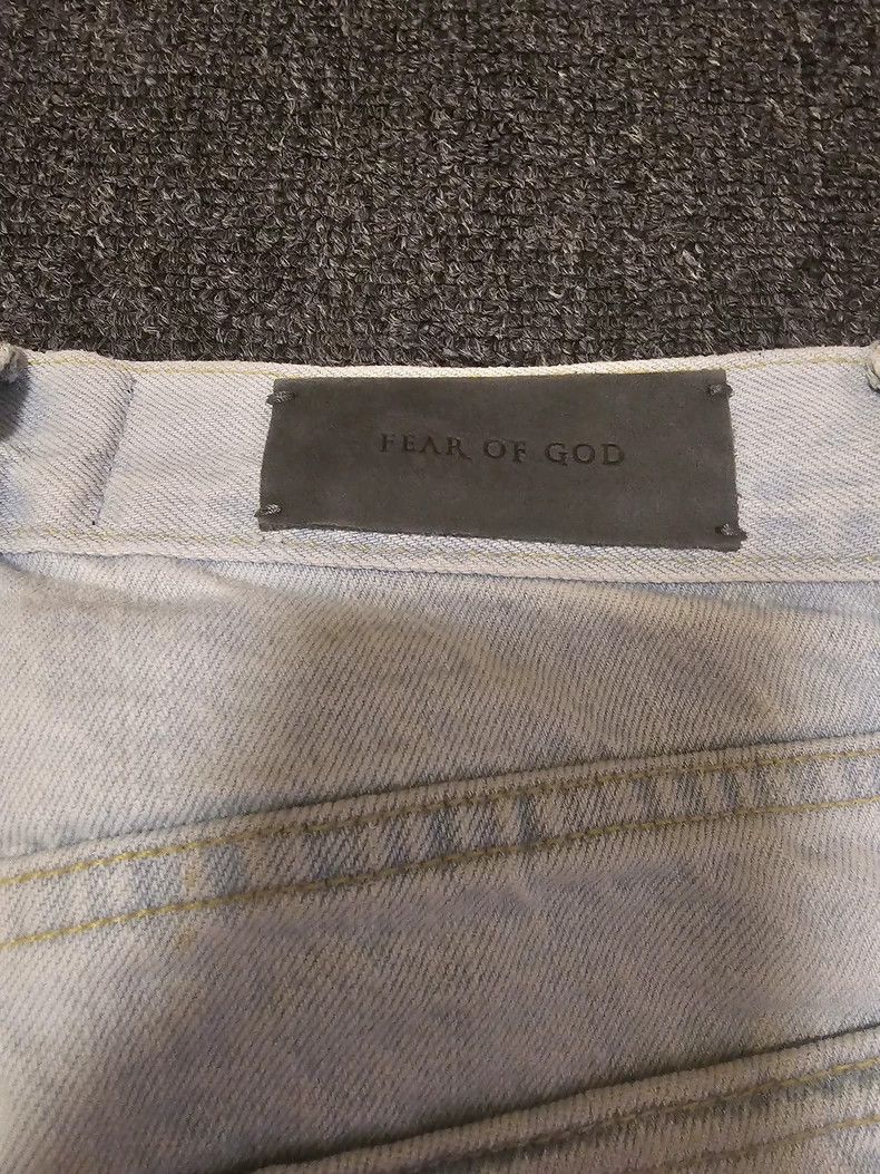 Fear of God Fear of God Light Blue Denim Jeans-yf Size US 30 / EU 46 - 4 Thumbnail