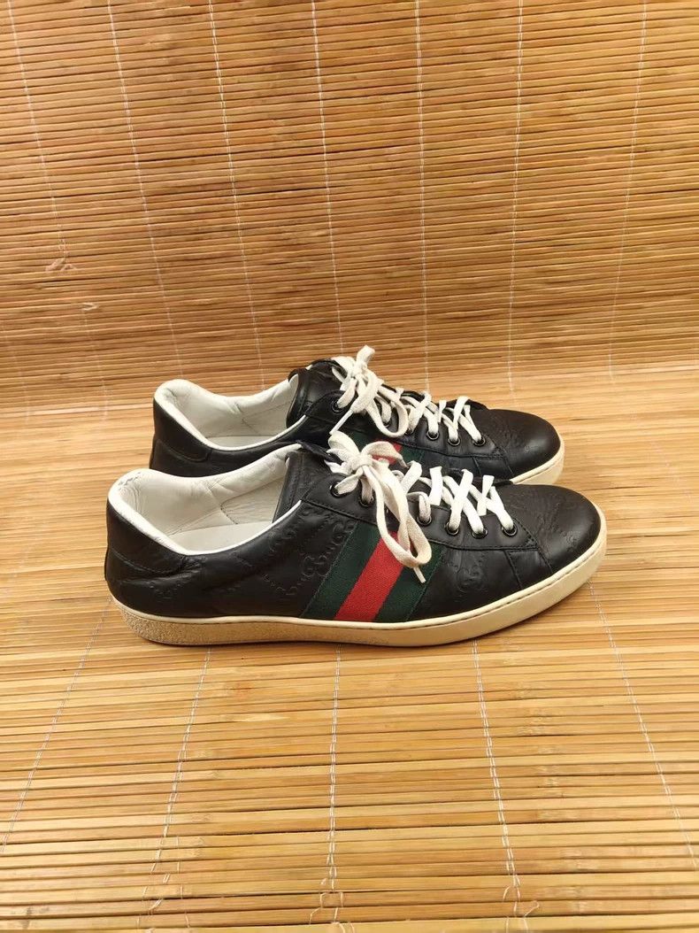 Gucci Gucci Embossed Leather Low-Top Sneakers - dmc Size US 10.5 / EU 43-44 - 3 Thumbnail